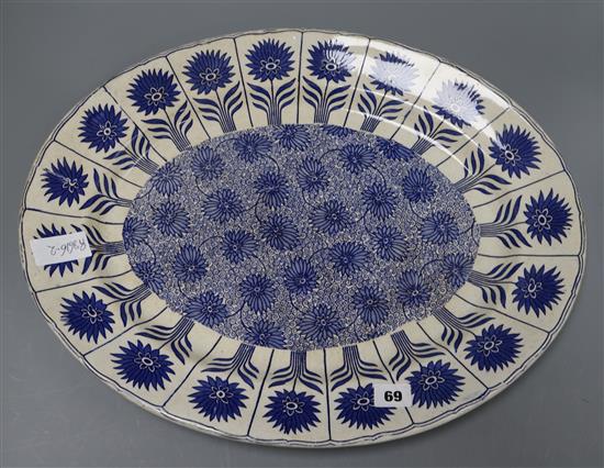A blue and white floral oval meat dish L.51cm